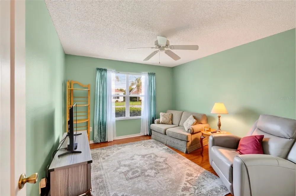 1952 ARDMORE WAY The Villages, FL 32162