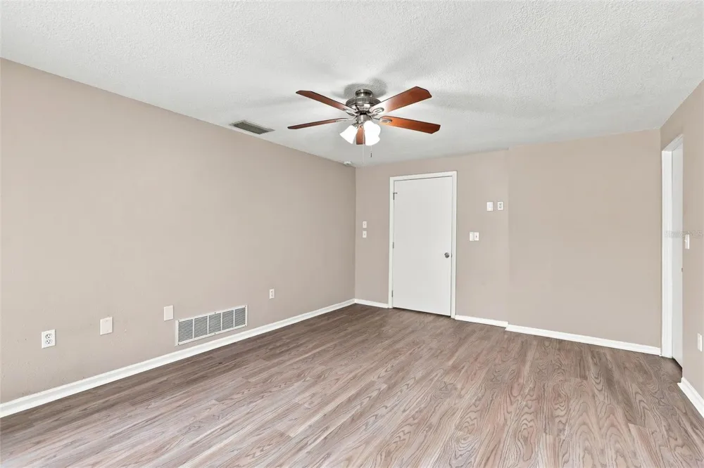 131 DEGAS DRIVE Nokomis, FL 34275