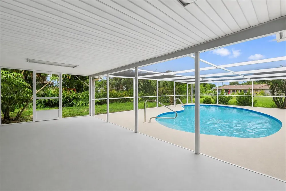 131 DEGAS DRIVE Nokomis, FL 34275