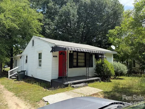 2558 Milton Avenue