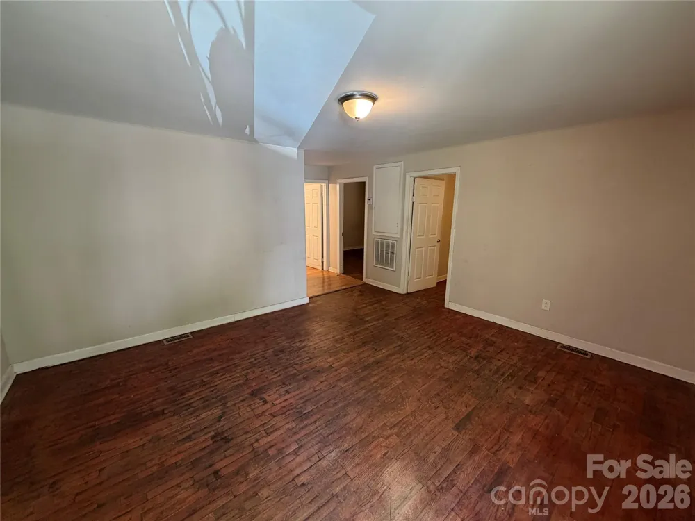2558 Milton Avenue Gastonia, NC 28052