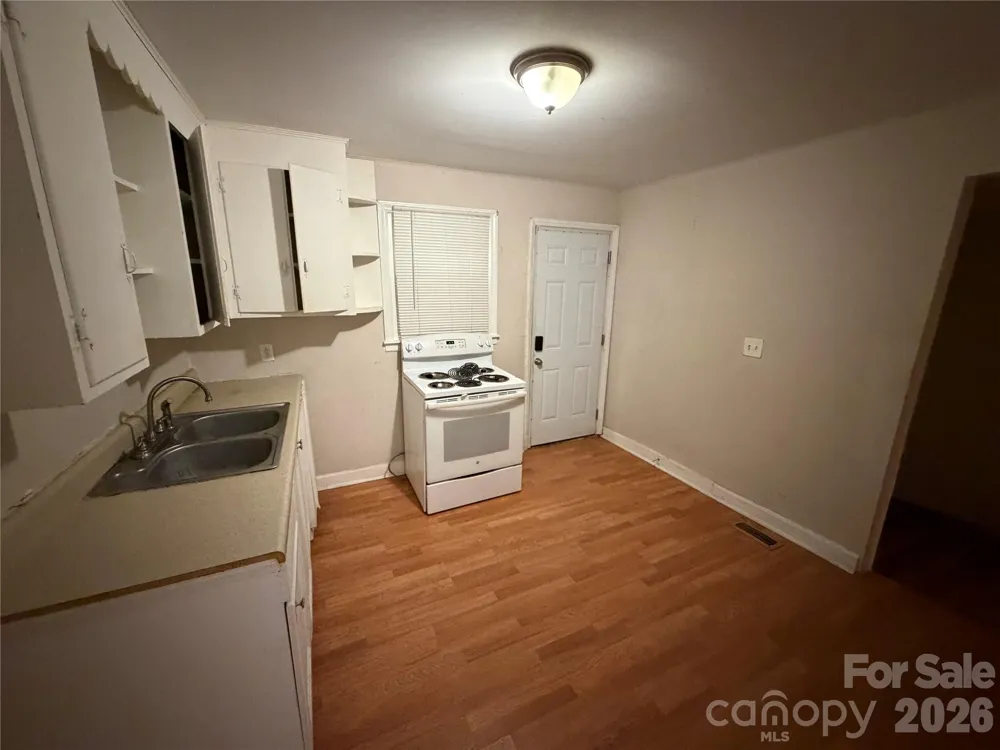 2558 Milton Avenue Gastonia, NC 28052