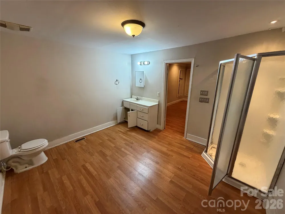 2558 Milton Avenue Gastonia, NC 28052