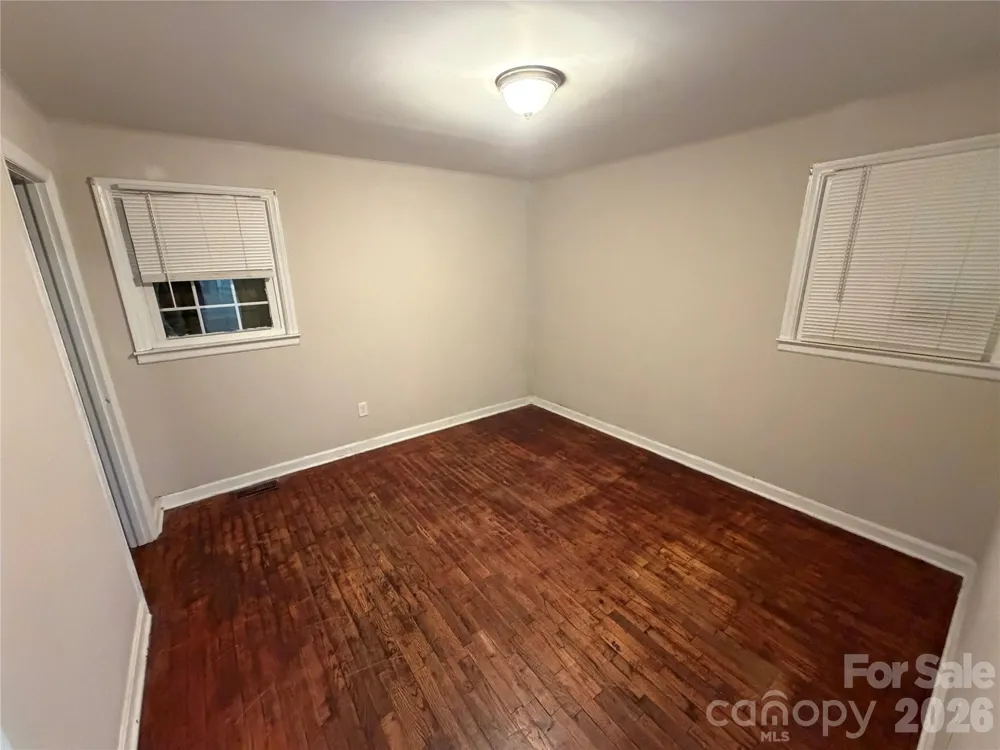2558 Milton Avenue Gastonia, NC 28052