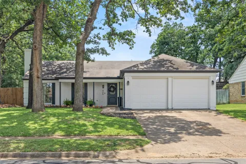 408 Thorn Wood Drive