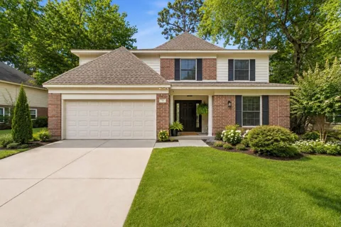 34 Firethorn Place