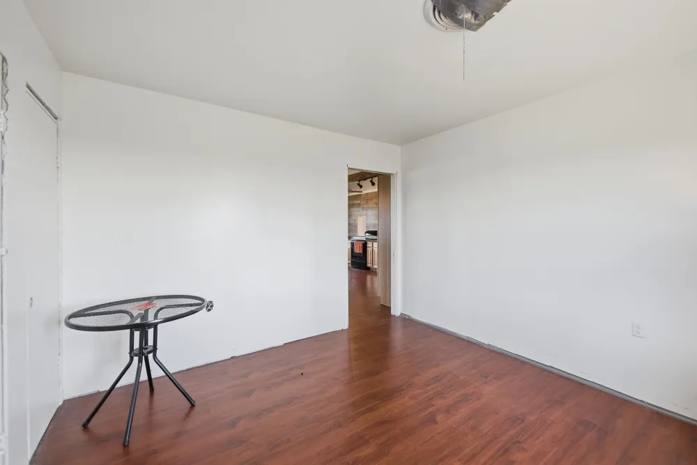 1231 County Road 131 Ledbetter, TX 78946