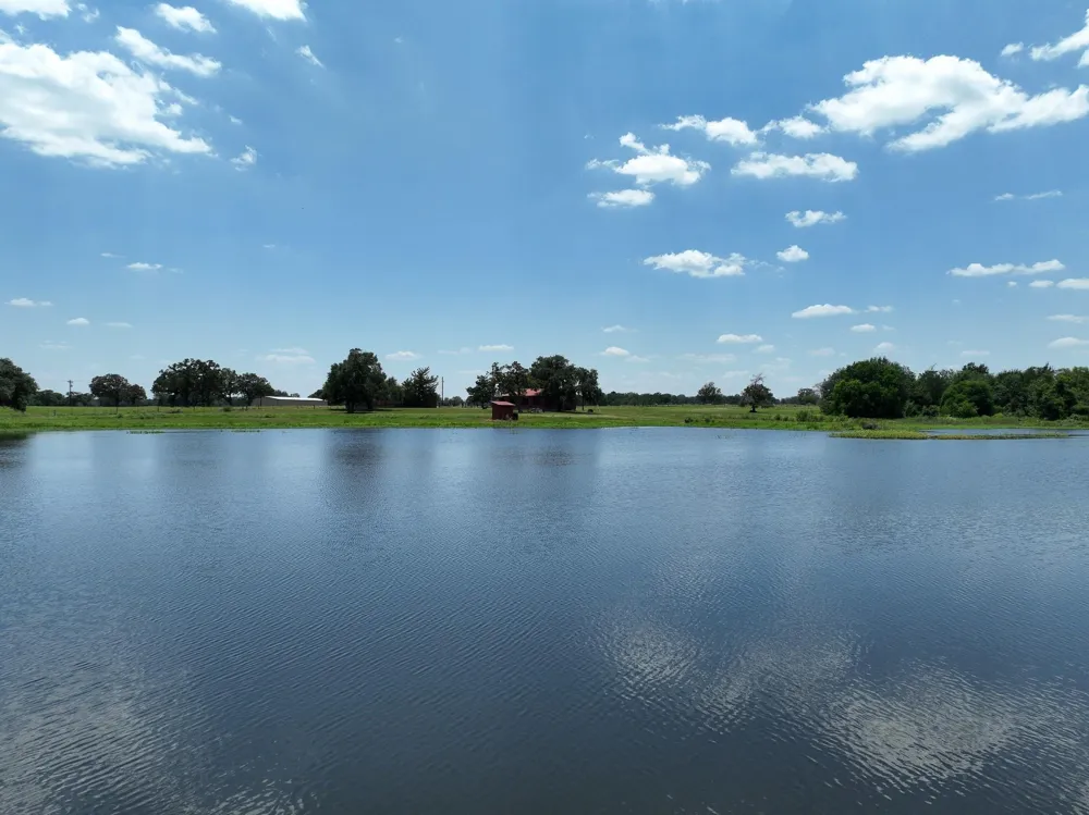 1231 County Road 131 Ledbetter, TX 78946