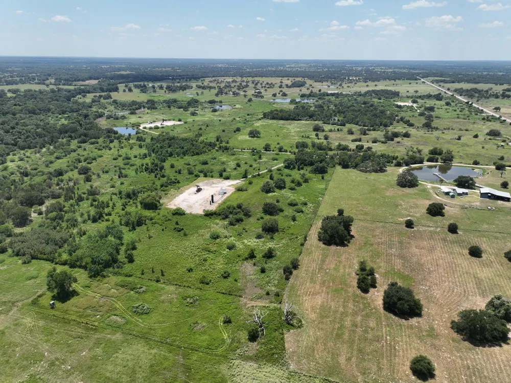 1231 County Road 131 Ledbetter, TX 78946