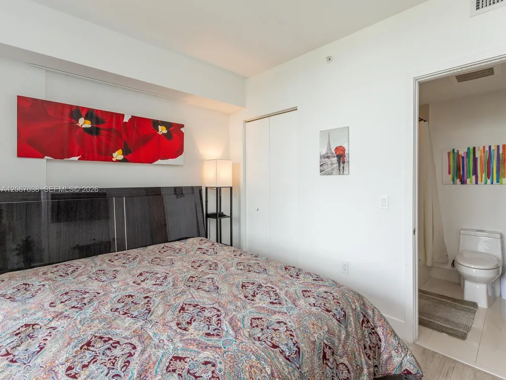 121 NE 34th St #1014 Miami, FL 33137