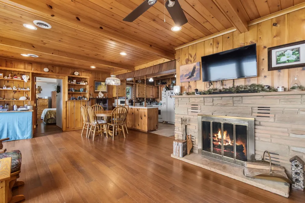 5628 MacKenzie Drive Milton Township, MI 49648