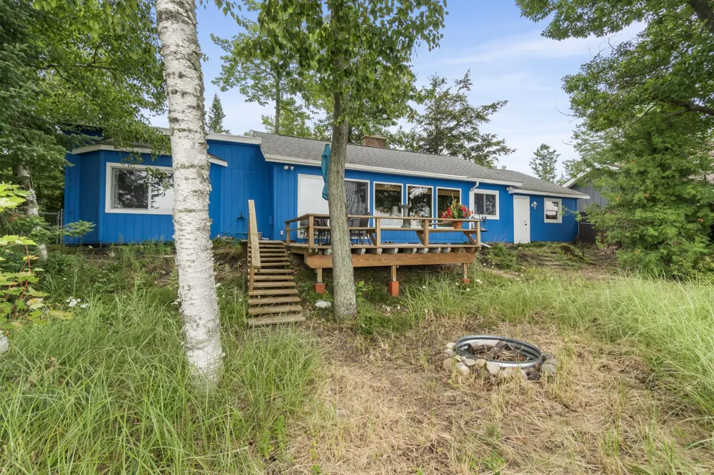 5628 MacKenzie Drive Milton Township, MI 49648
