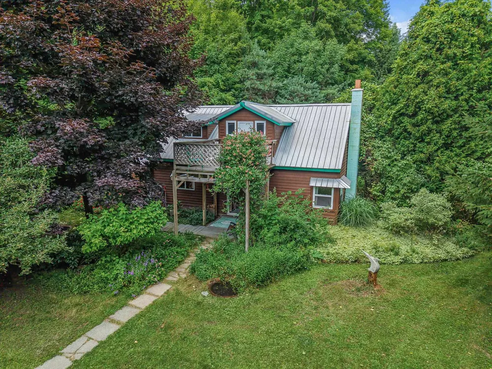 8594 W Old State Road Central Lake Township, MI 49622