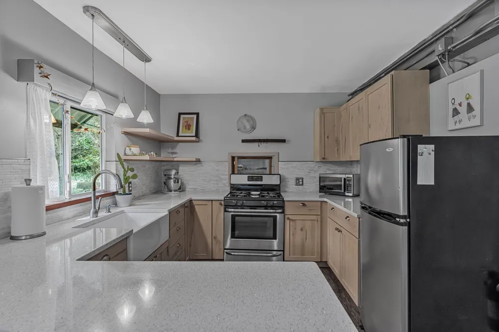8594 W Old State Road Central Lake Township, MI 49622