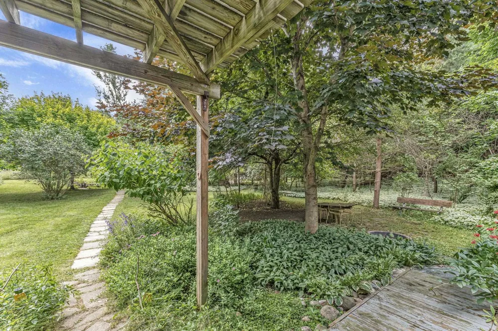 8594 W Old State Road Central Lake Township, MI 49622