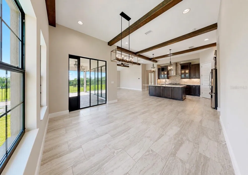 14610 RED CASTLE AVE Lithia, FL 33547