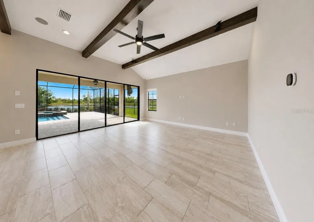 14610 RED CASTLE AVE Lithia, FL 33547