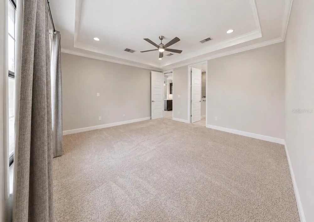 14610 RED CASTLE AVE Lithia, FL 33547