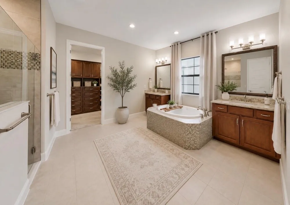 14610 RED CASTLE AVE Lithia, FL 33547