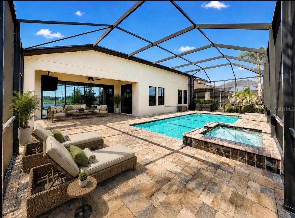 14610 RED CASTLE AVE Lithia, FL 33547