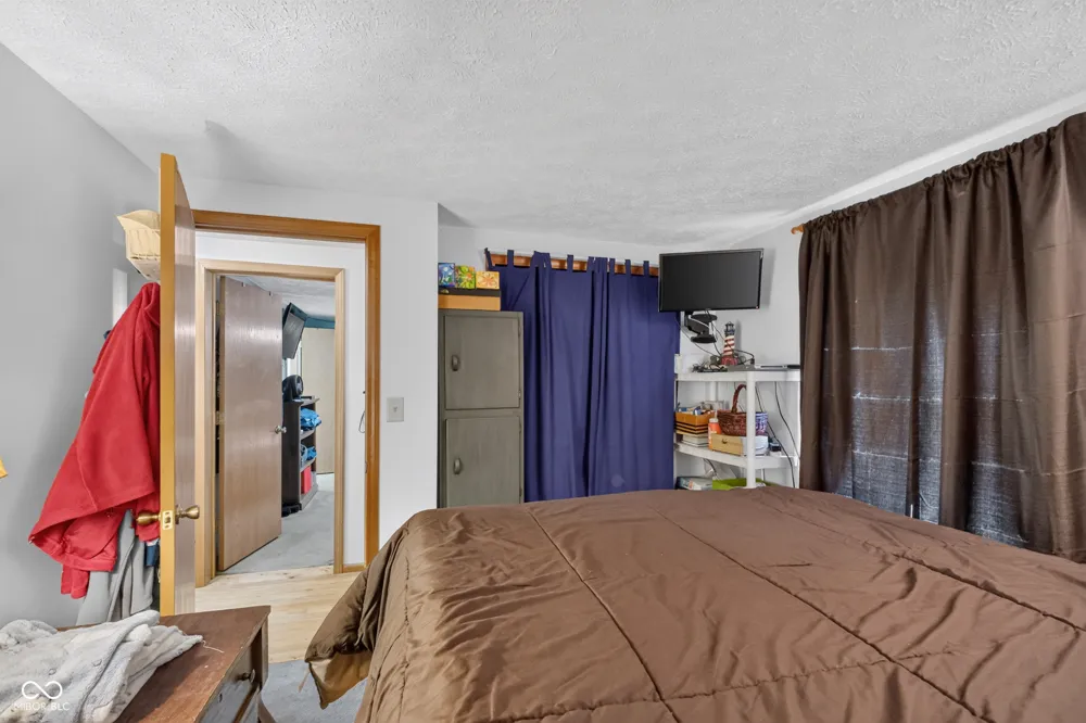 2885 W Pear Tree Lane Crawfordsville, IN 47933