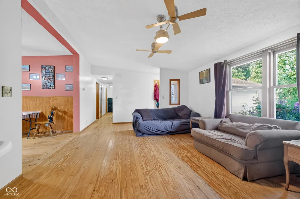 2885 W Pear Tree Lane Crawfordsville, IN 47933