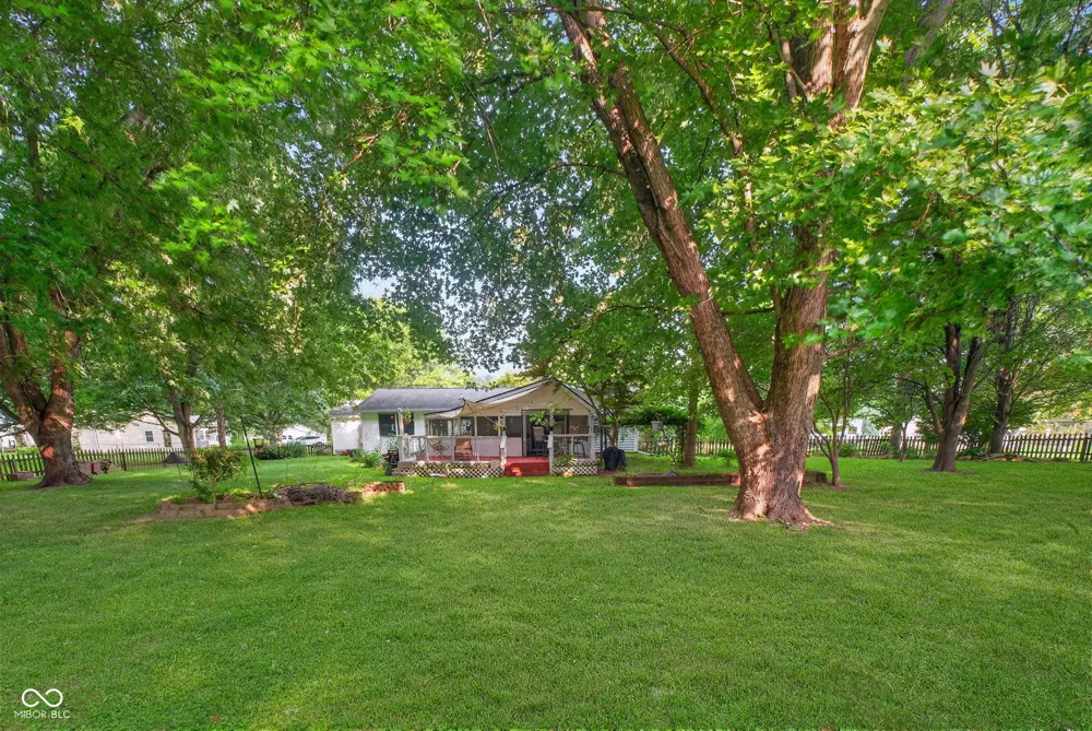 2885 W Pear Tree Lane Crawfordsville, IN 47933