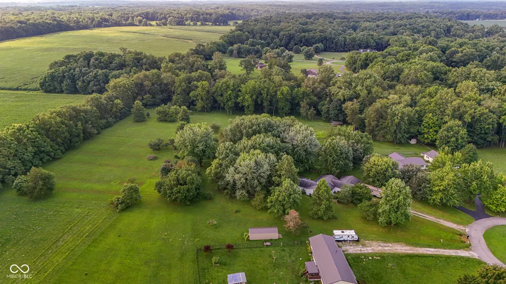 2885 W Pear Tree Lane Crawfordsville, IN 47933
