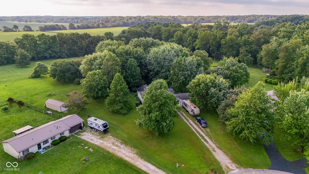 2885 W Pear Tree Lane Crawfordsville, IN 47933