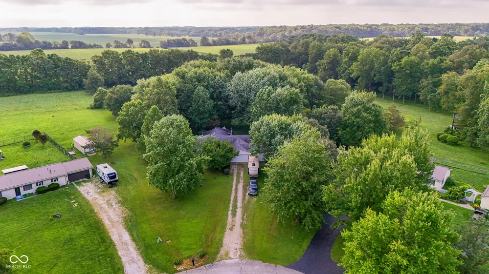 2885 W Pear Tree Lane Crawfordsville, IN 47933