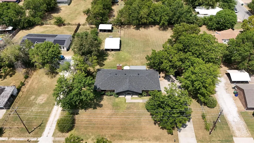 507 W South Street Whitesboro, TX 76273