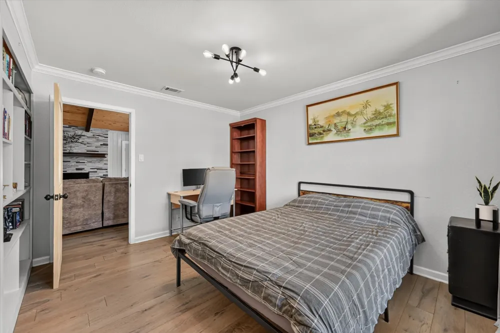 507 W South Street Whitesboro, TX 76273