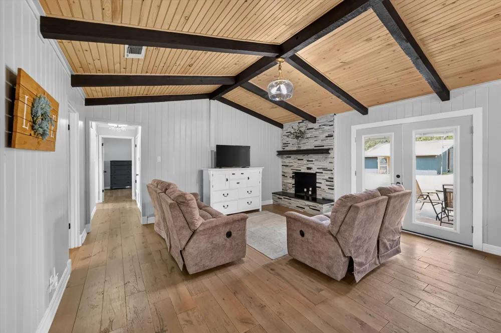 507 W South Street Whitesboro, TX 76273