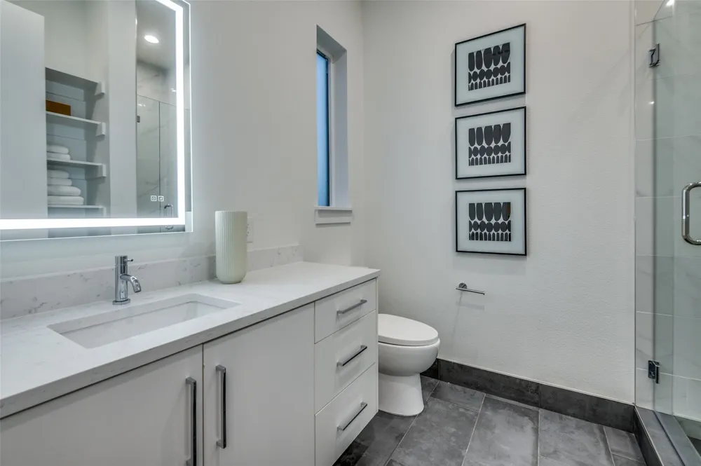 4125 Reserve Lane Addison, TX 75001