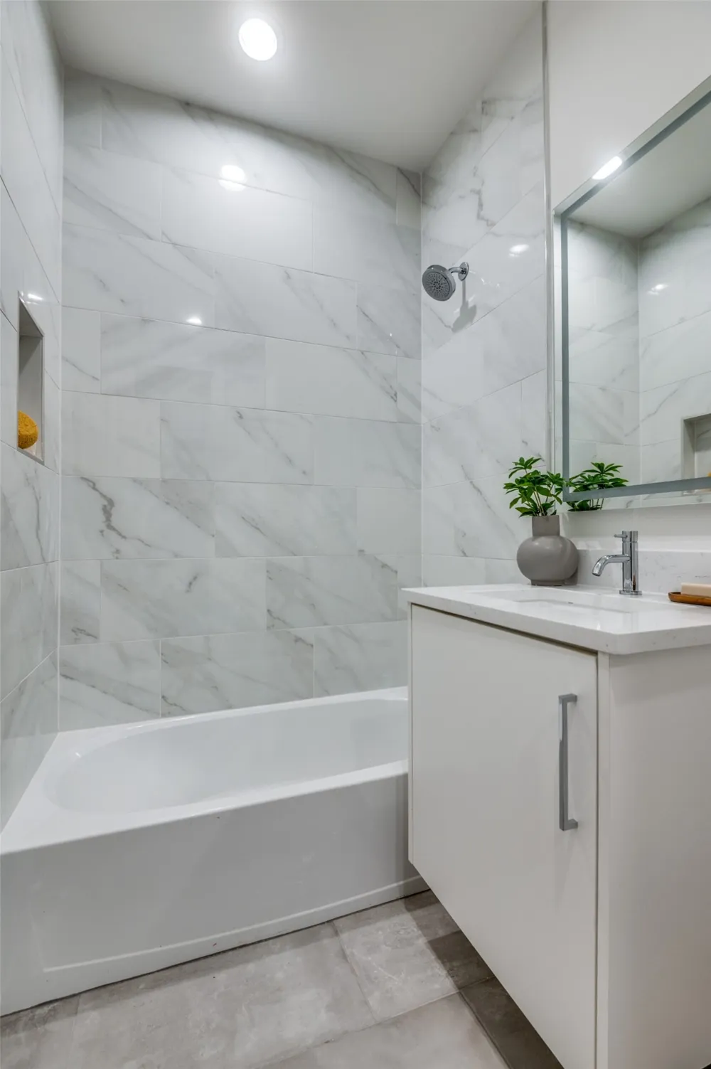 4125 Reserve Lane Addison, TX 75001