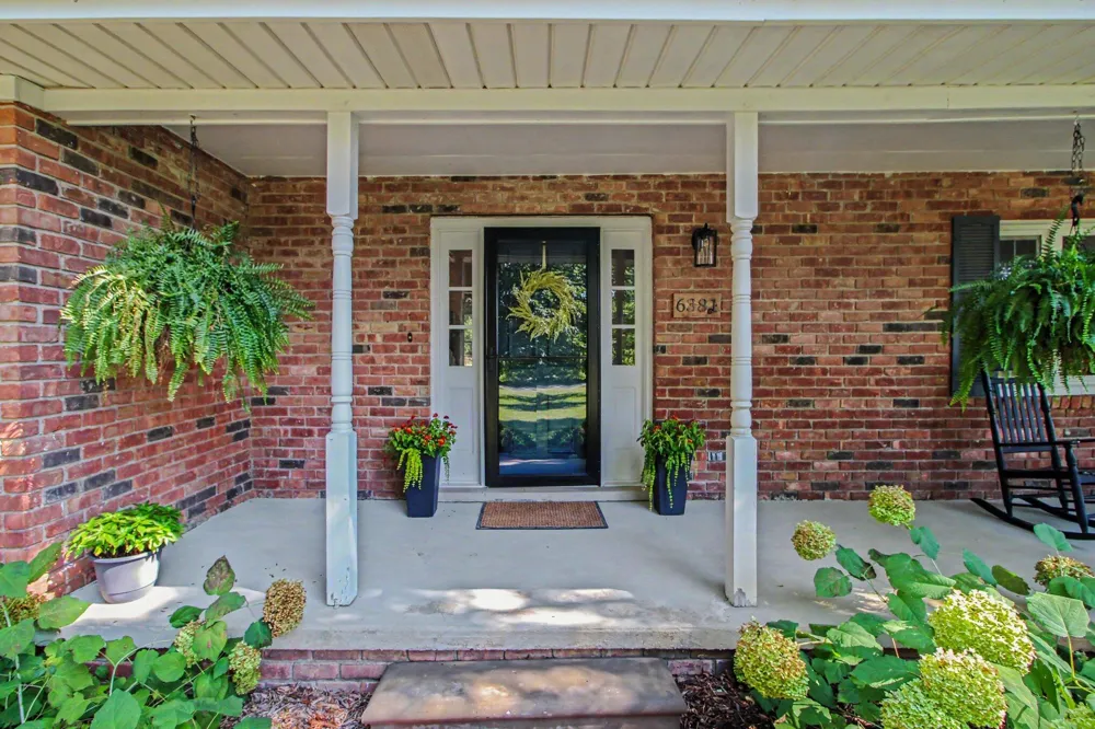 6381 Merritt Road Ypsilanti, MI 48197