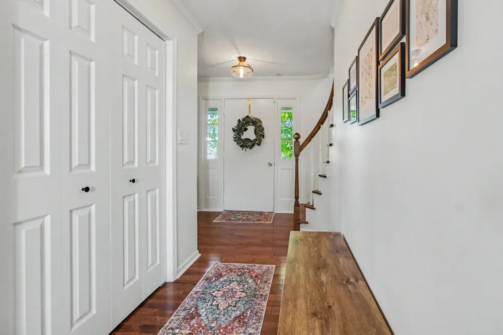 6381 Merritt Road Ypsilanti, MI 48197