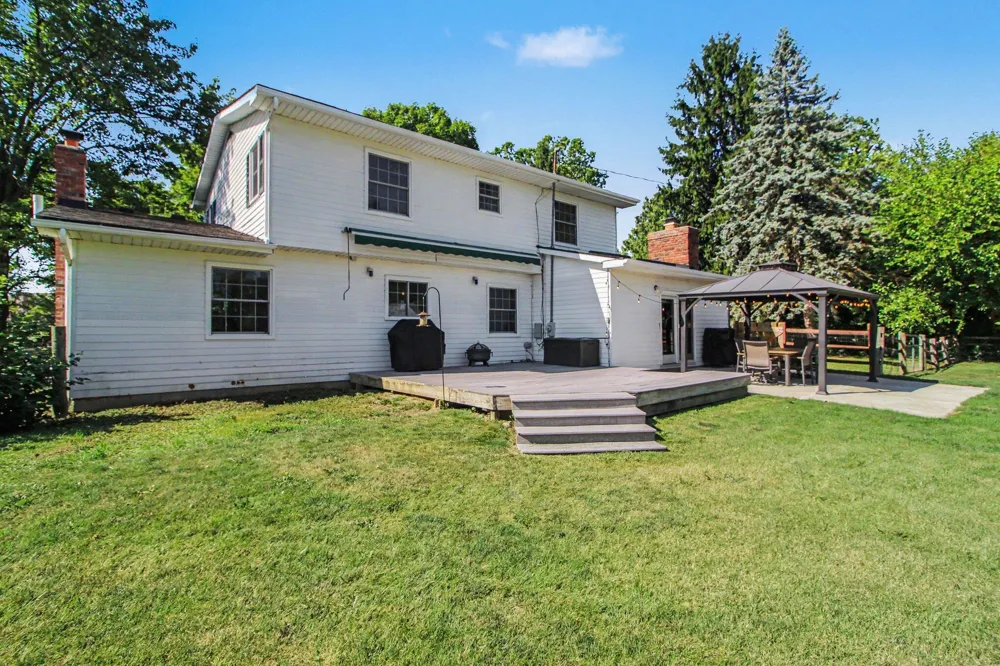 6381 Merritt Road Ypsilanti, MI 48197