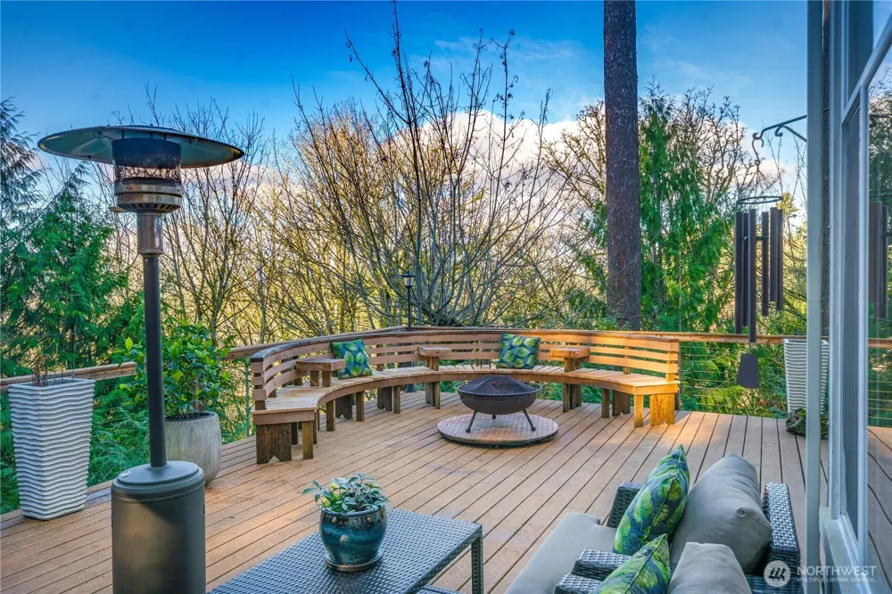 5325 145th Place SE Bellevue, WA 98006