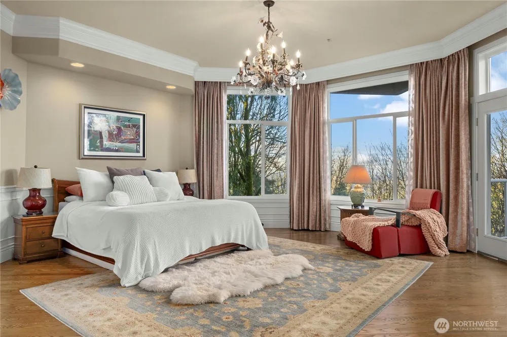 5325 145th Place SE Bellevue, WA 98006