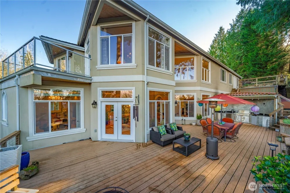 5325 145th Place SE Bellevue, WA 98006