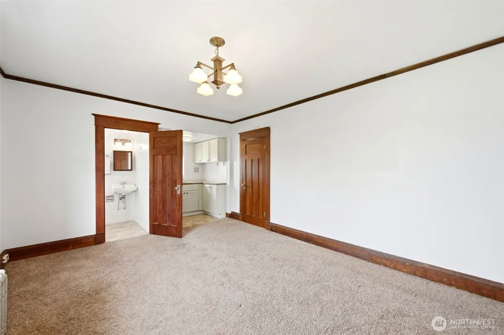 2329 Rucker Avenue Everett, WA 98201