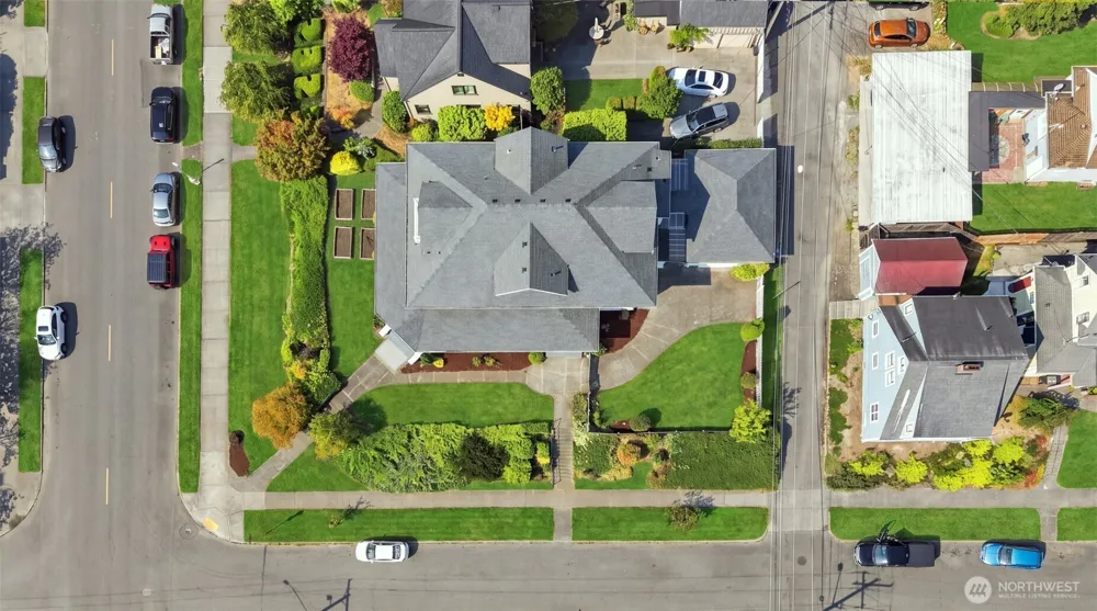 2329 Rucker Avenue Everett, WA 98201