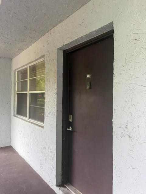 8450 LAGOS DE CAMPO BOULEVARD #107