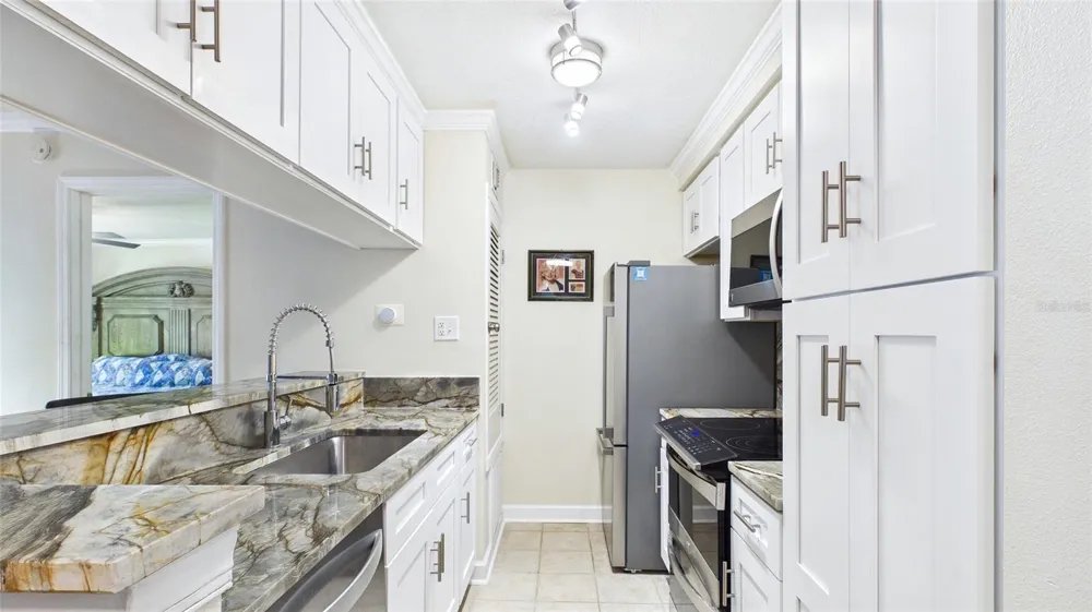 5306 SANTA ROSA COURT #143 Tampa, FL 33609