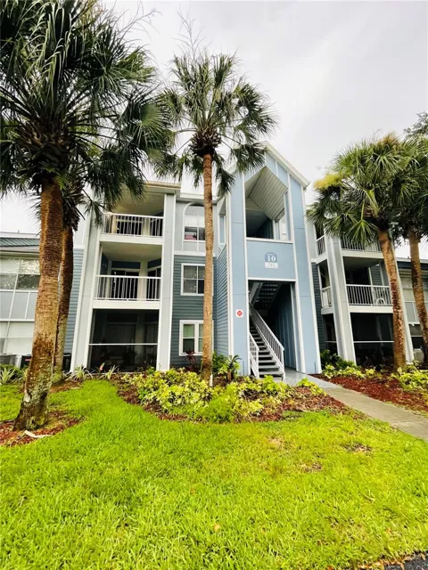 727 SUGAR BAY WAY #303
