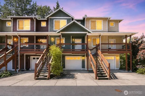 4047 Eliza Avenue #103