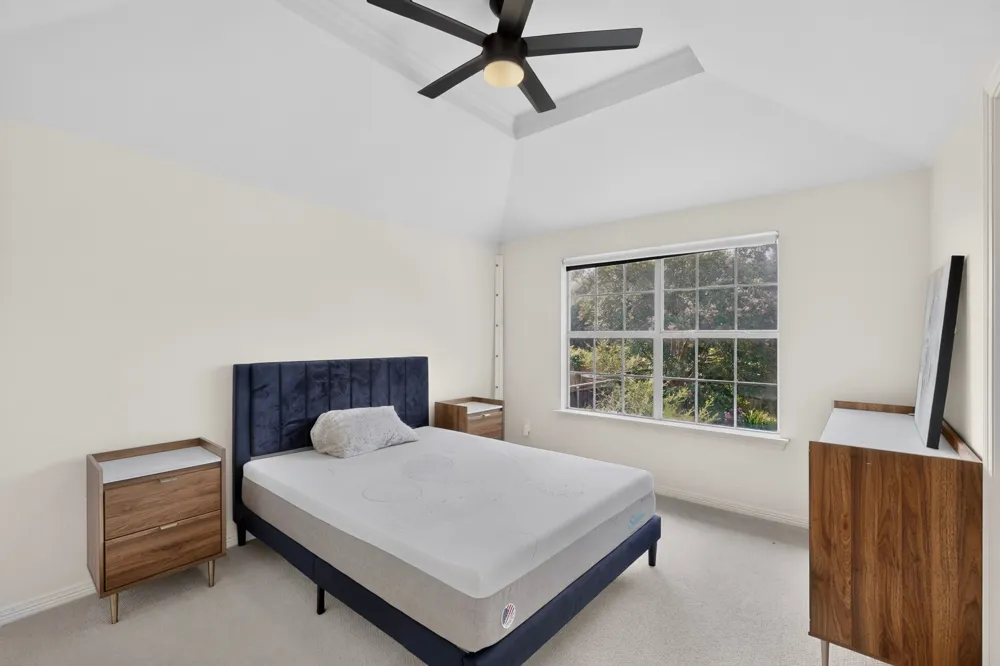 2120 Valley View Drive Cedar Hill, TX 75104