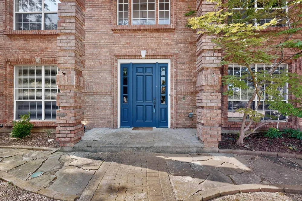 2120 Valley View Drive Cedar Hill, TX 75104