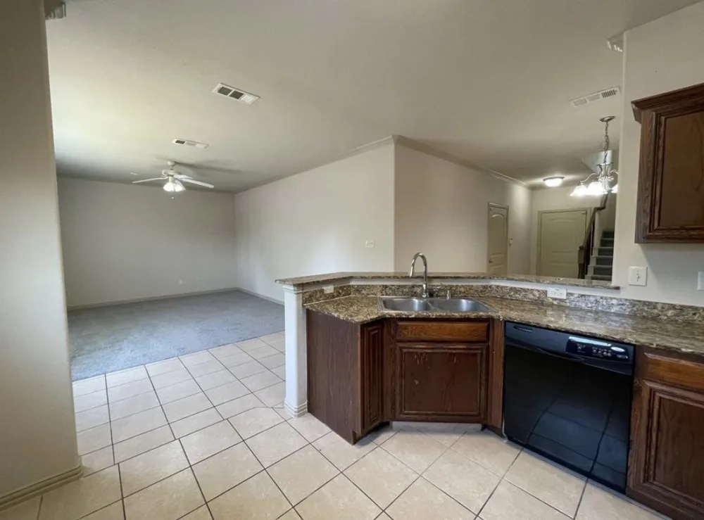 2307 Calendar Court Grand Prairie, TX 75050